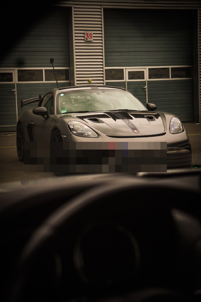 Porsche 718 GT4